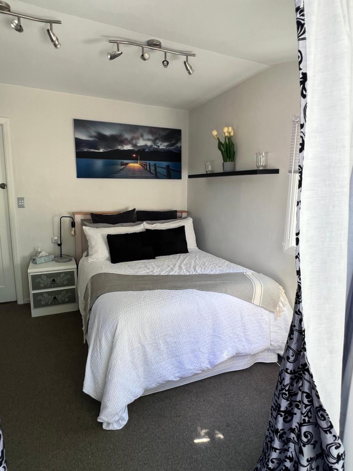 Gorgeous Villa, 7 Minutes From Airport Christchurch Exterior foto
